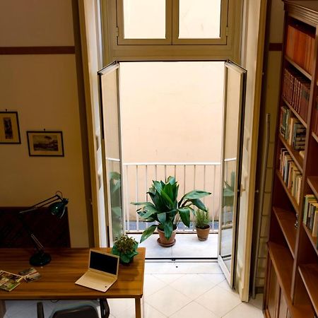 Charming Apartment Napoli Esterno foto