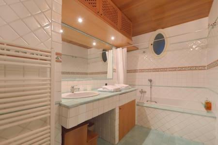 Charming Apartment Napoli Esterno foto